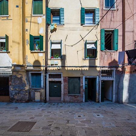 Gdhouse 806 Apartment Venesia Bagian luar foto