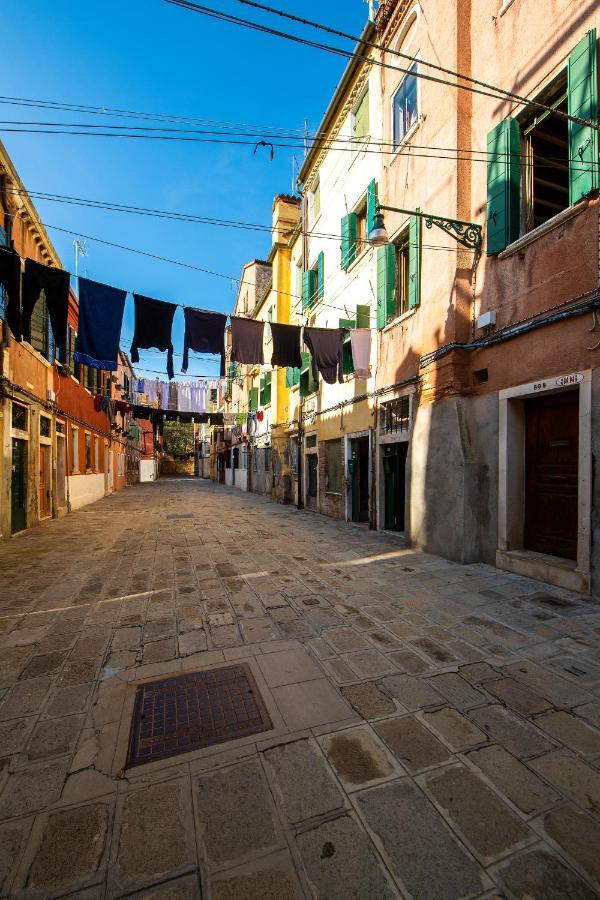 Gdhouse 806 Apartment Venesia Bagian luar foto